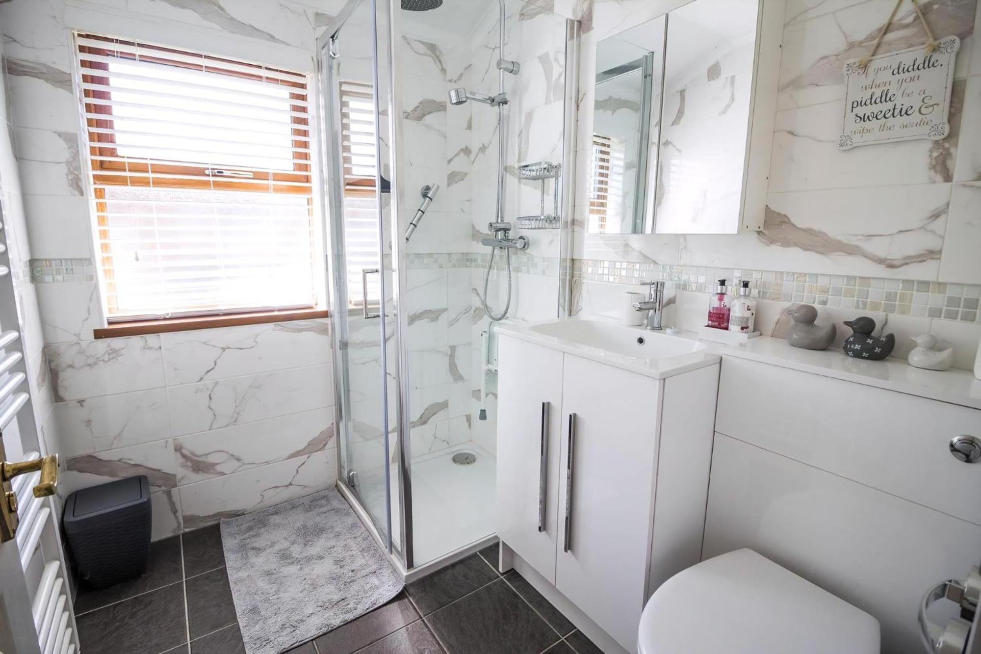 Stunning Lodge With Free Wifi For Hire At Carlton Meres In Suffolk Ref 60013M 삭스먼덤 외부 사진